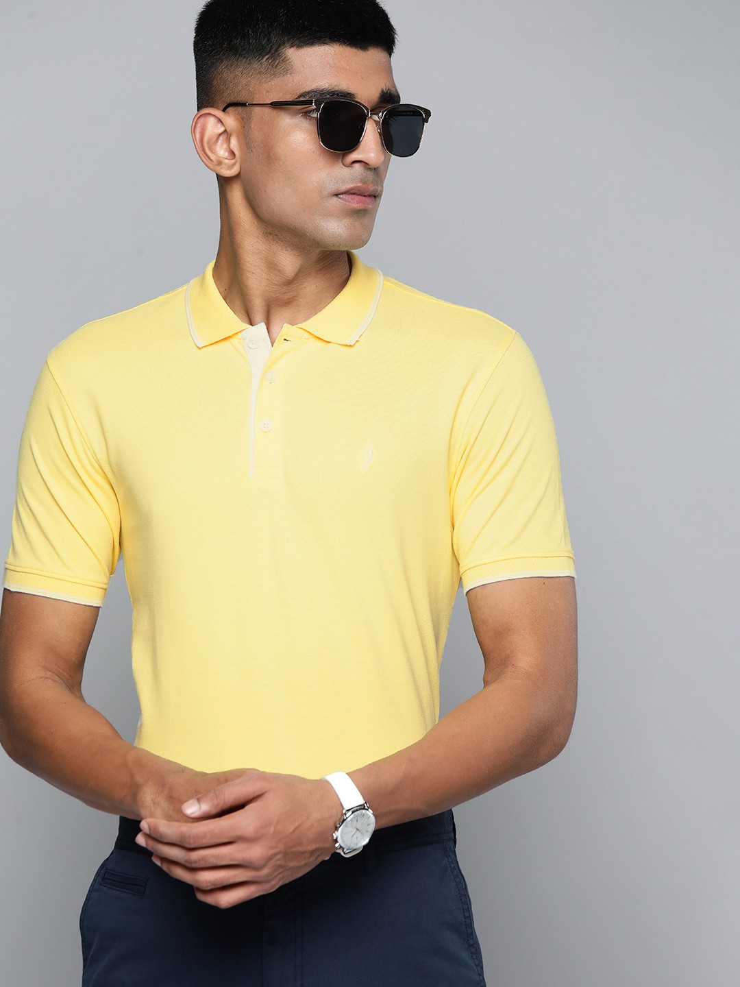 

Indian Terrain Men Polo Collar T-shirt, Yellow