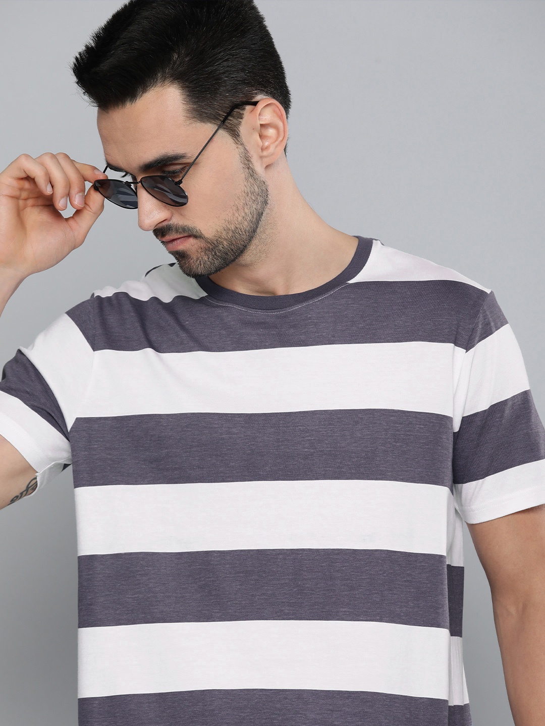

Indian Terrain Men Blue & White Striped Pure Cotton T-shirt