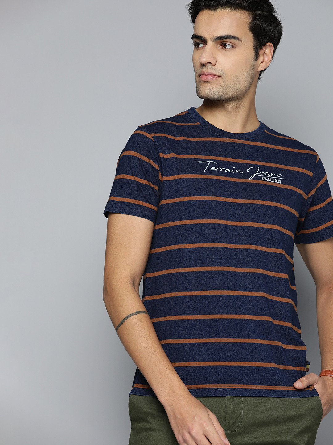 

Indian Terrain Striped Indigo Dyed Pure Cotton T-shirt, Navy blue