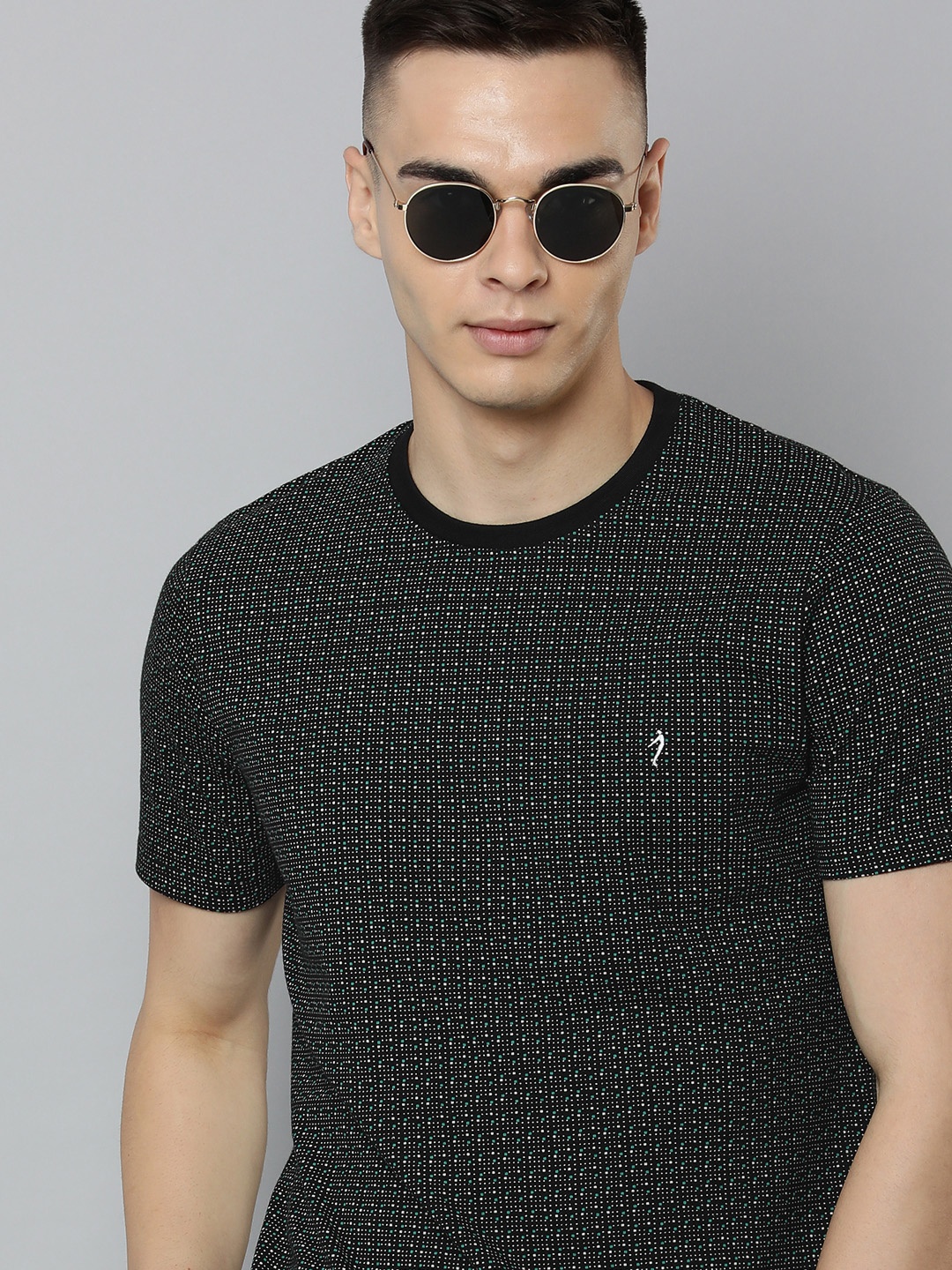

Indian Terrain Men Geometric Printed Pure Cotton Casual T-shirt, Black