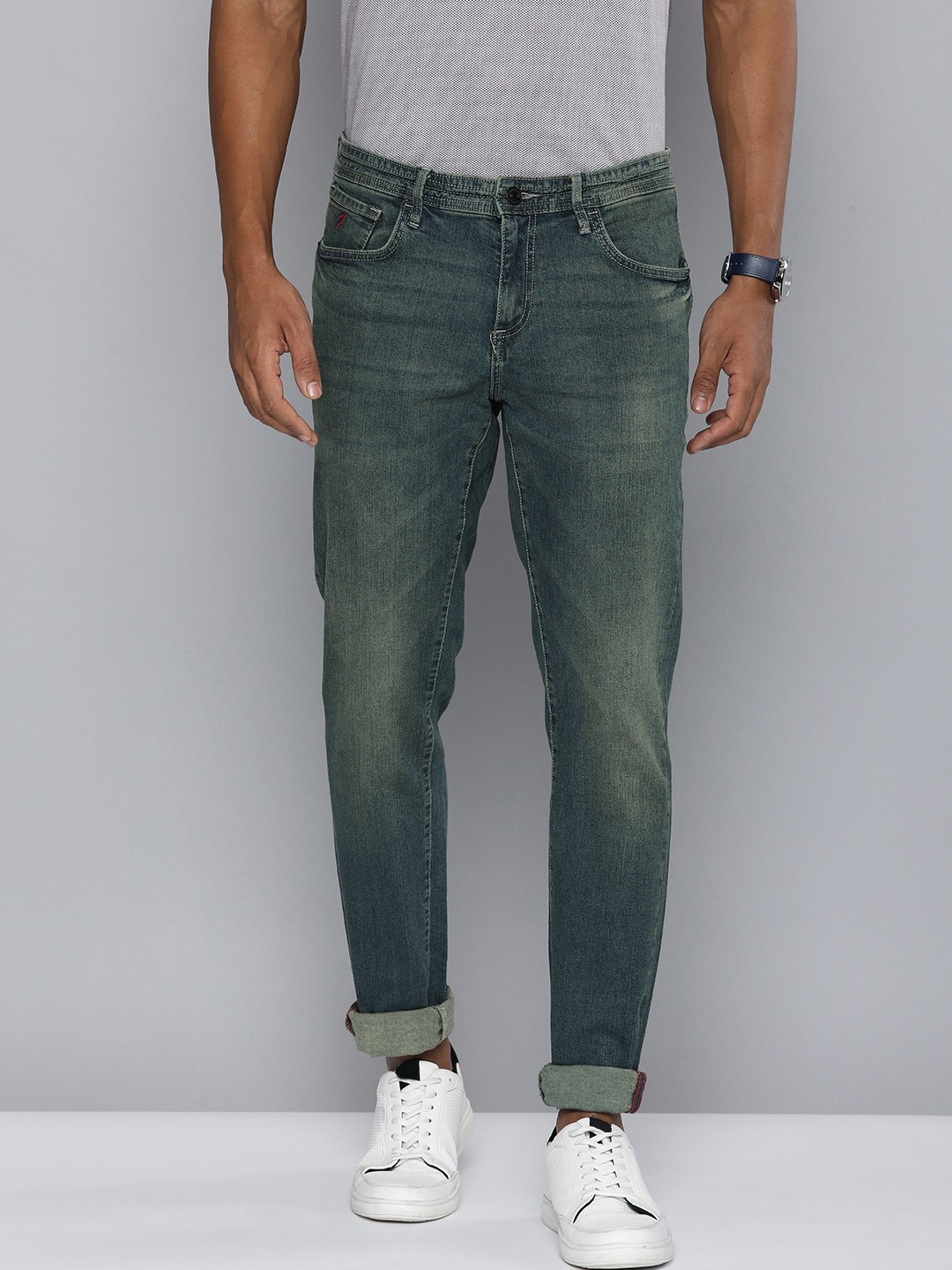 

Indian Terrain Men Brooklyn Slim Fit Heavy Fade Stretchable Jeans, Blue