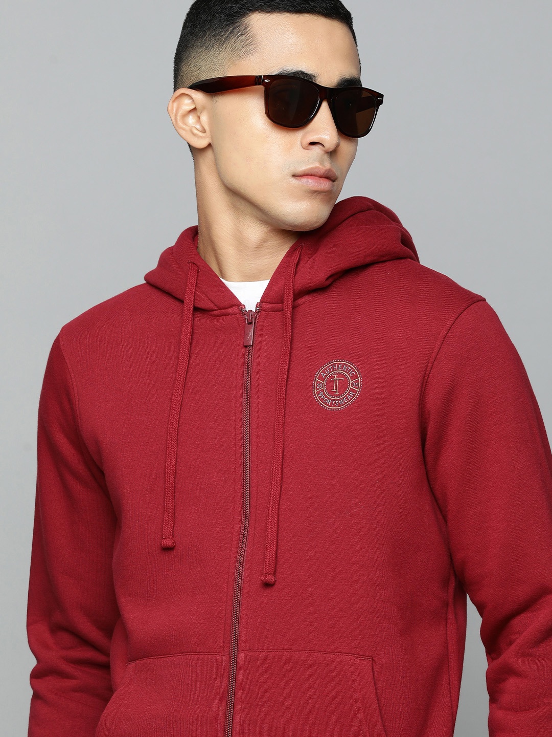 

Indian Terrain Men Red Hooded Sweatshirt