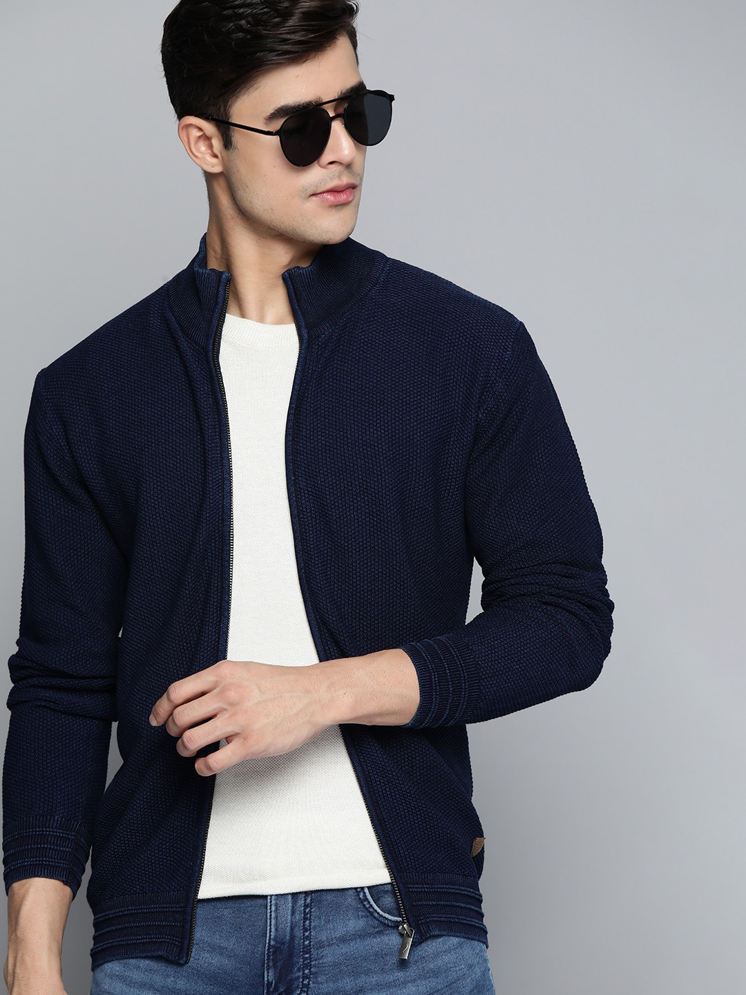 

Indian Terrain Men Navy Blue Textured Pure Cotton Regular Fit Cardigan