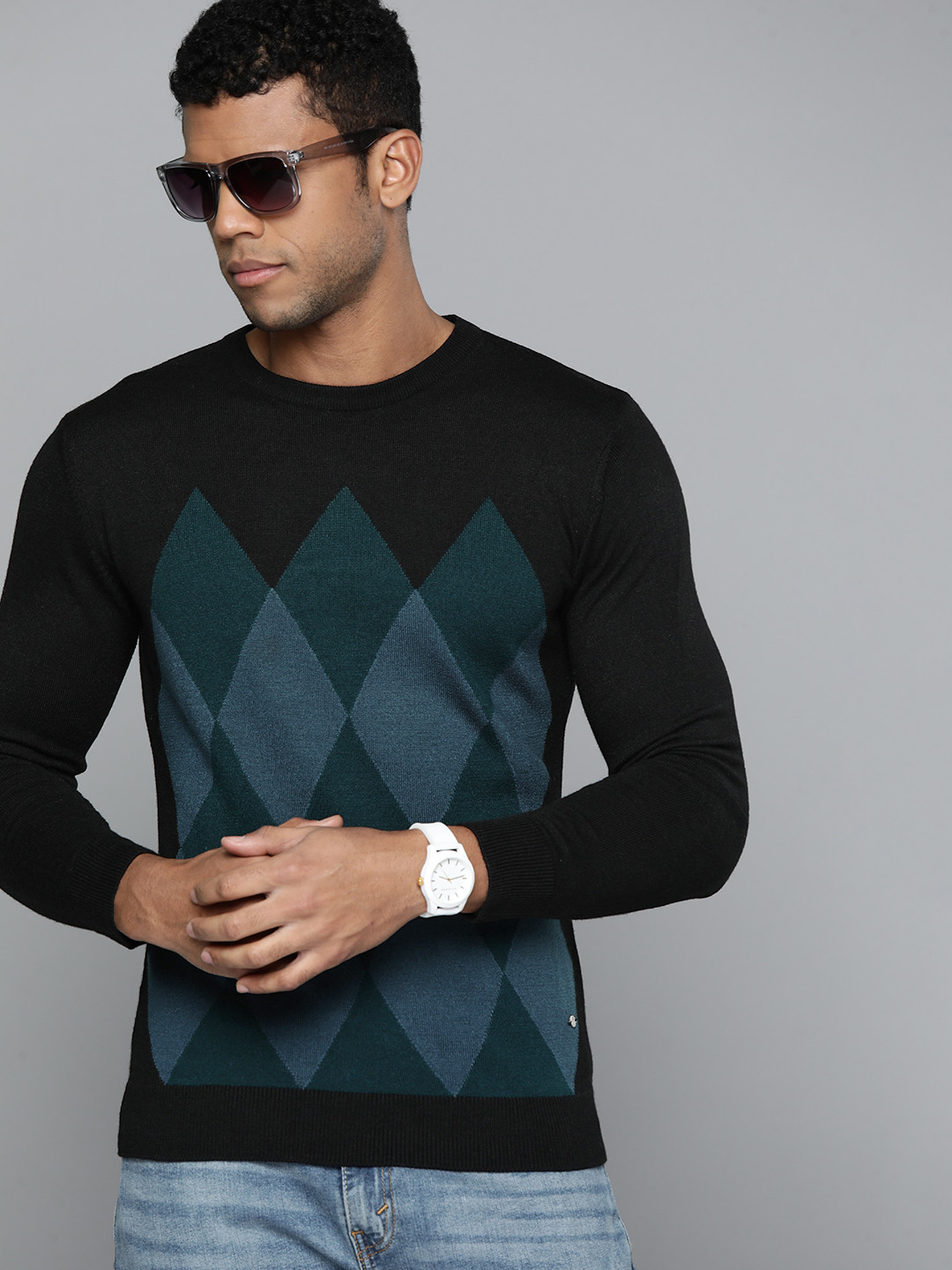 

Indian Terrain Geometric Woven Designed Pullover, Black