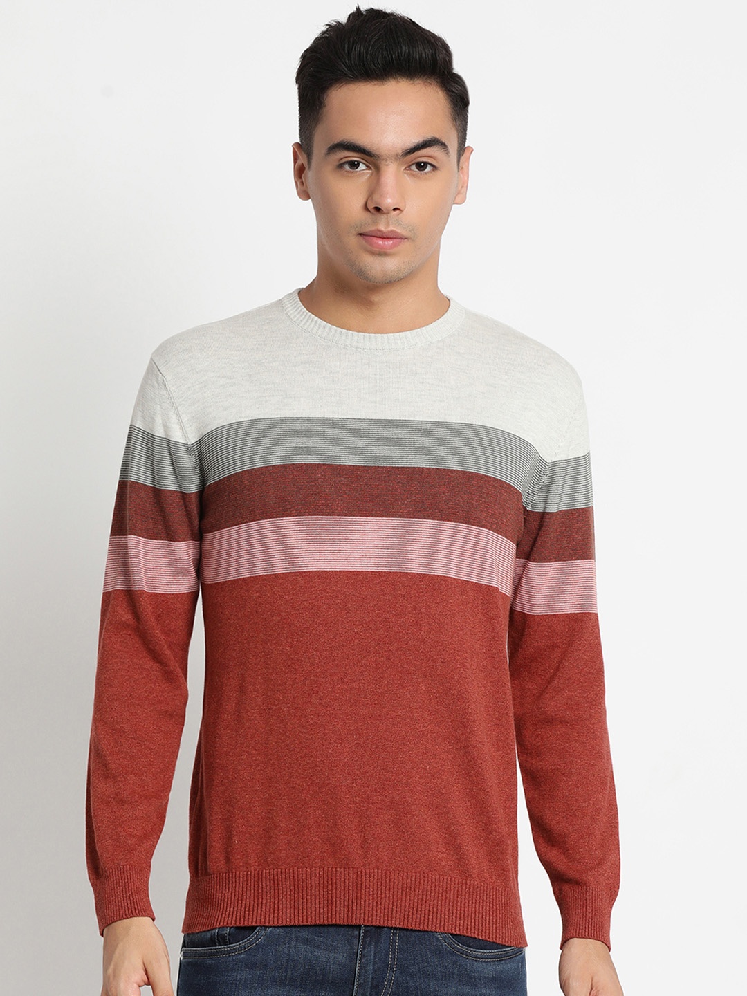 

Indian Terrain Men Red & Green Striped Sweater