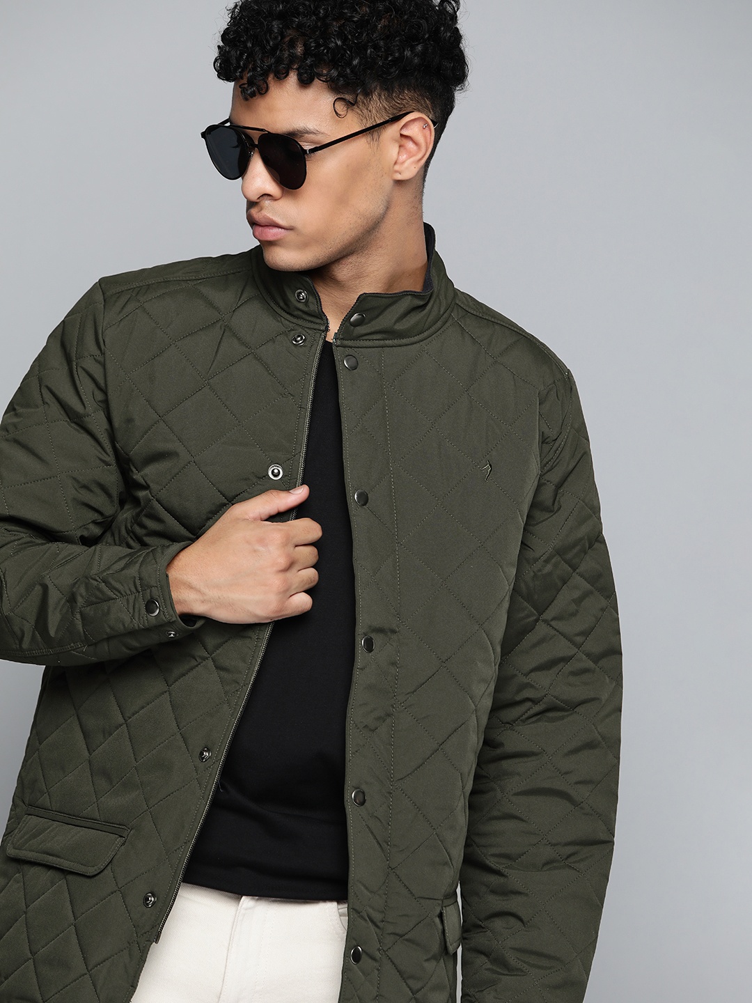 

Indian Terrain Men Olive Green Solid Quilted Jacket