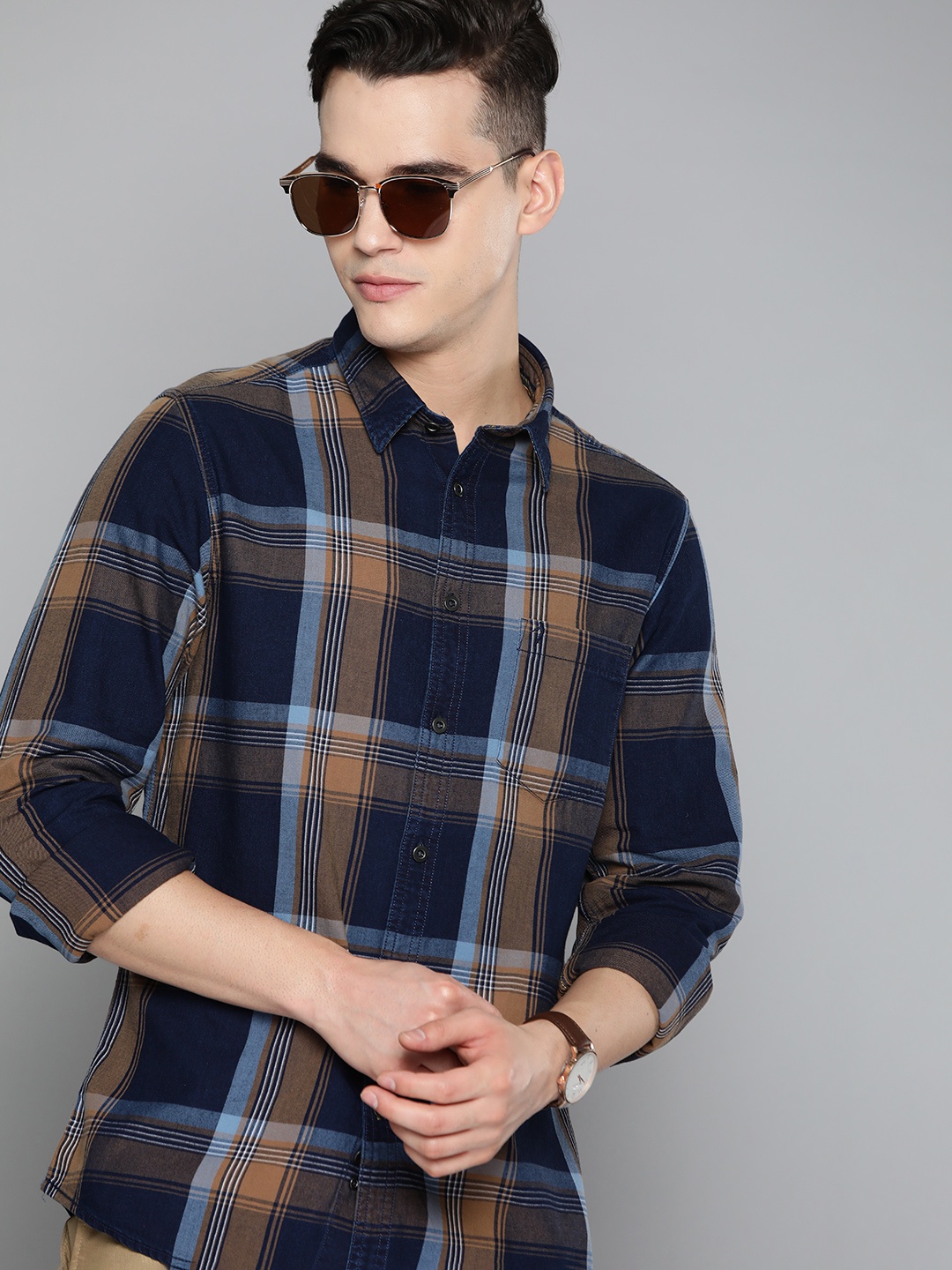 

Indian Terrain Chiseled Slim Fit Tartan Checks Casual Shirt, Navy blue