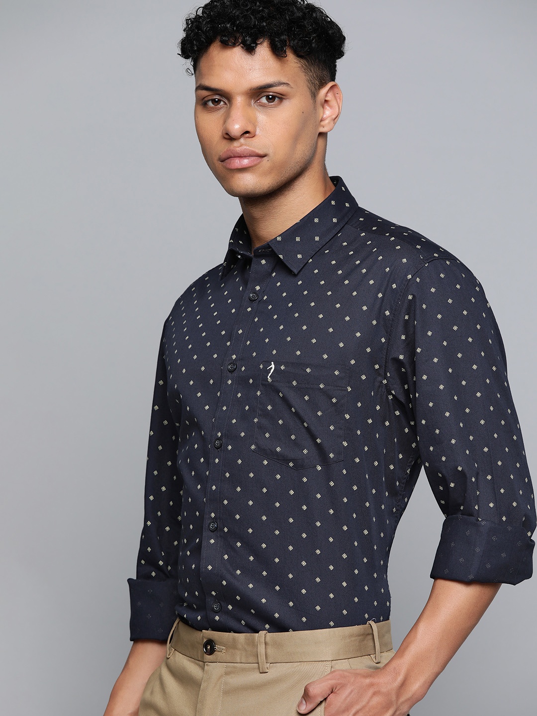 

Indian Terrain Slim Fit Printed Pure Cotton Formal Shirt, Navy blue