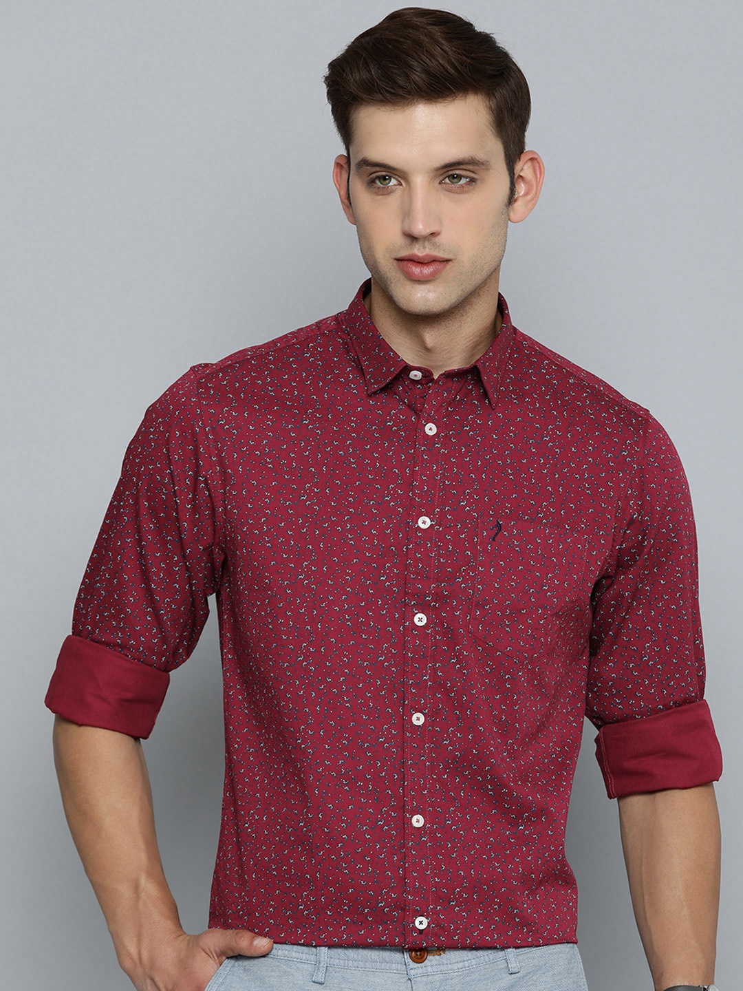 

Indian Terrain Men Pure Cotton Slim Fit Floral Opaque Printed Semiformal Shirt, Burgundy