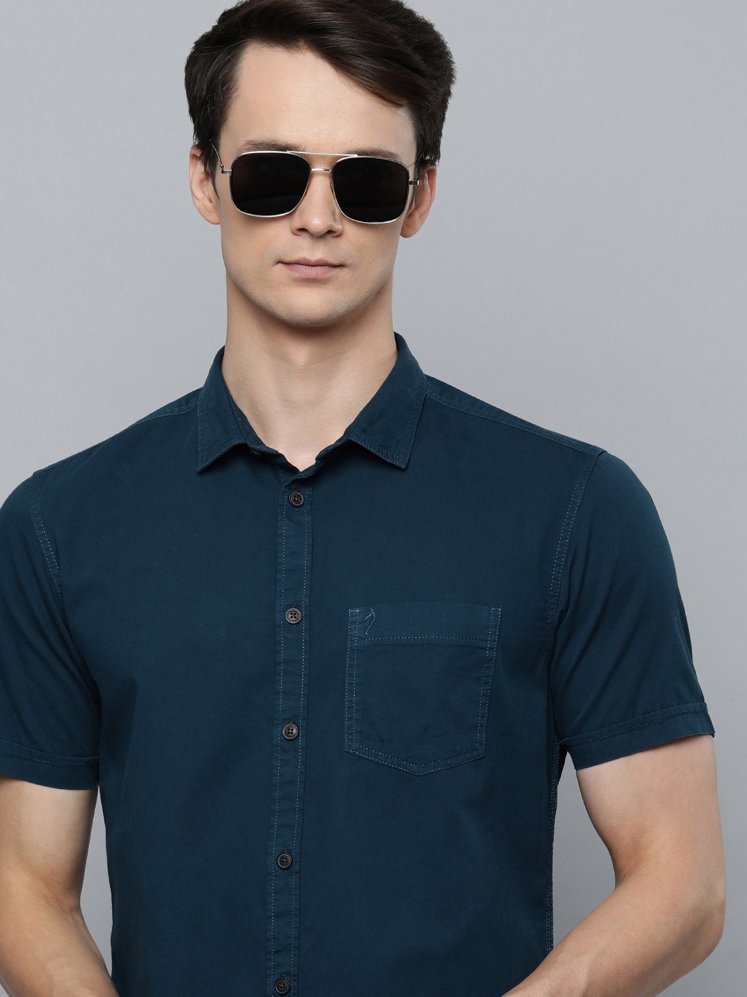 

Indian Terrain Chiseled Fit Cotton Denim Shirt, Navy blue
