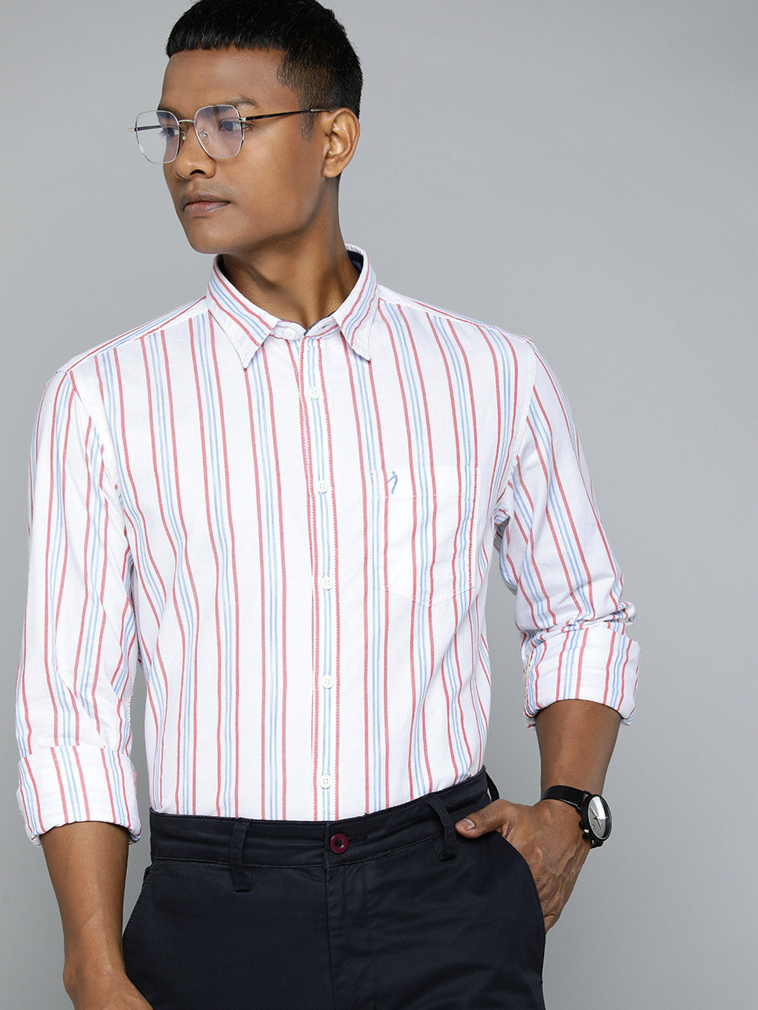 

Indian Terrain Striped Chiseled Fit Pure Cotton Semiformal Shirt, White