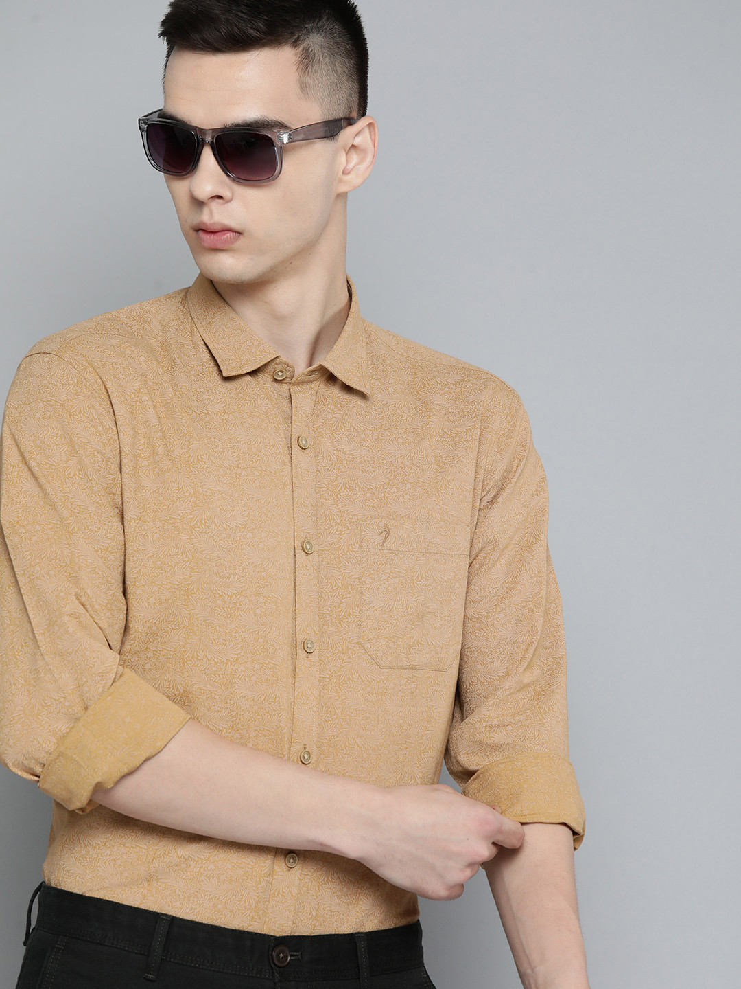 

Indian Terrain Slim Fit Floral Printed Linen Cotton Semiformal Shirt, Khaki