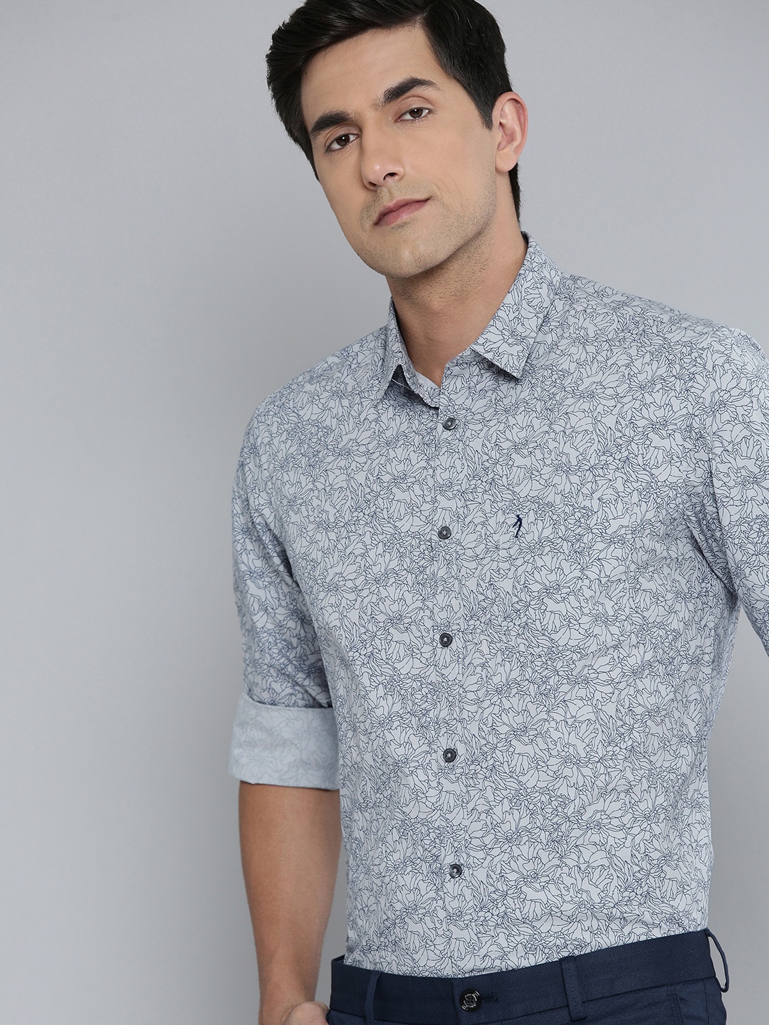 

Indian Terrain Slim Fit Floral Printed Semiformal Shirt, Grey