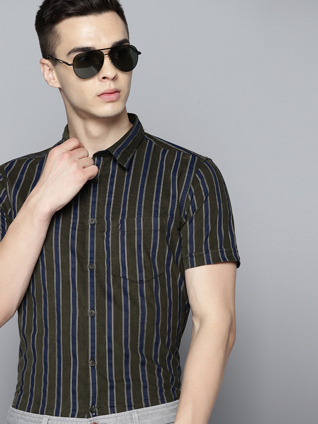 

Indian Terrain Chiseled Slim Fit Opaque Striped Corduroy Semiformal Shirt, Green