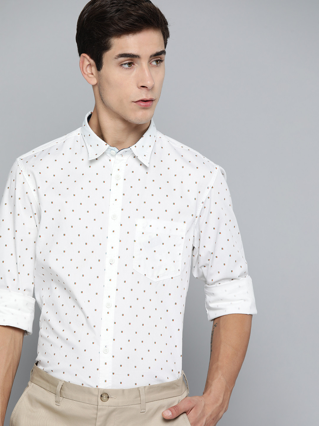 

Indian Terrain Men Pure Cotton Chiseled Slim Fit Opaque Printed Semiformal Shirt, White