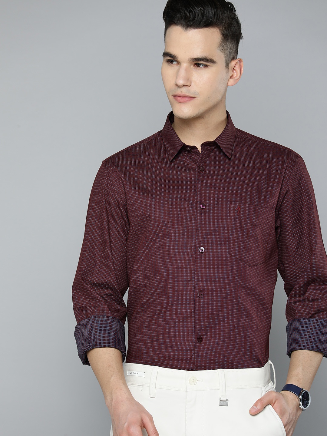 

Indian Terrain Pure Cotton Slim Fit Self-Design Smart Casual Shirt, Maroon