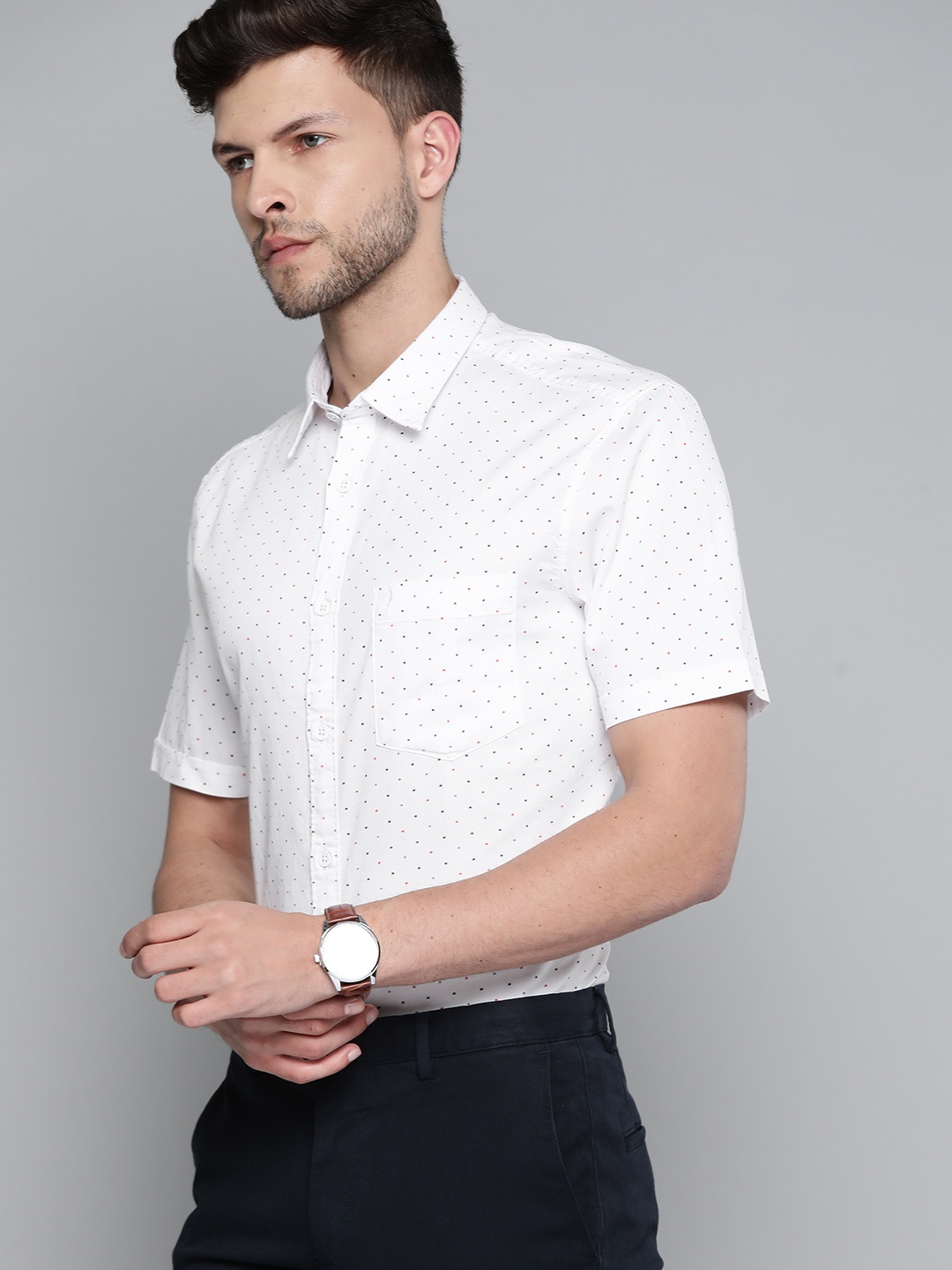 

Indian Terrain Men White & Red Pure Cotton Slim Fit Ditsy Print Smart Casual Shirt