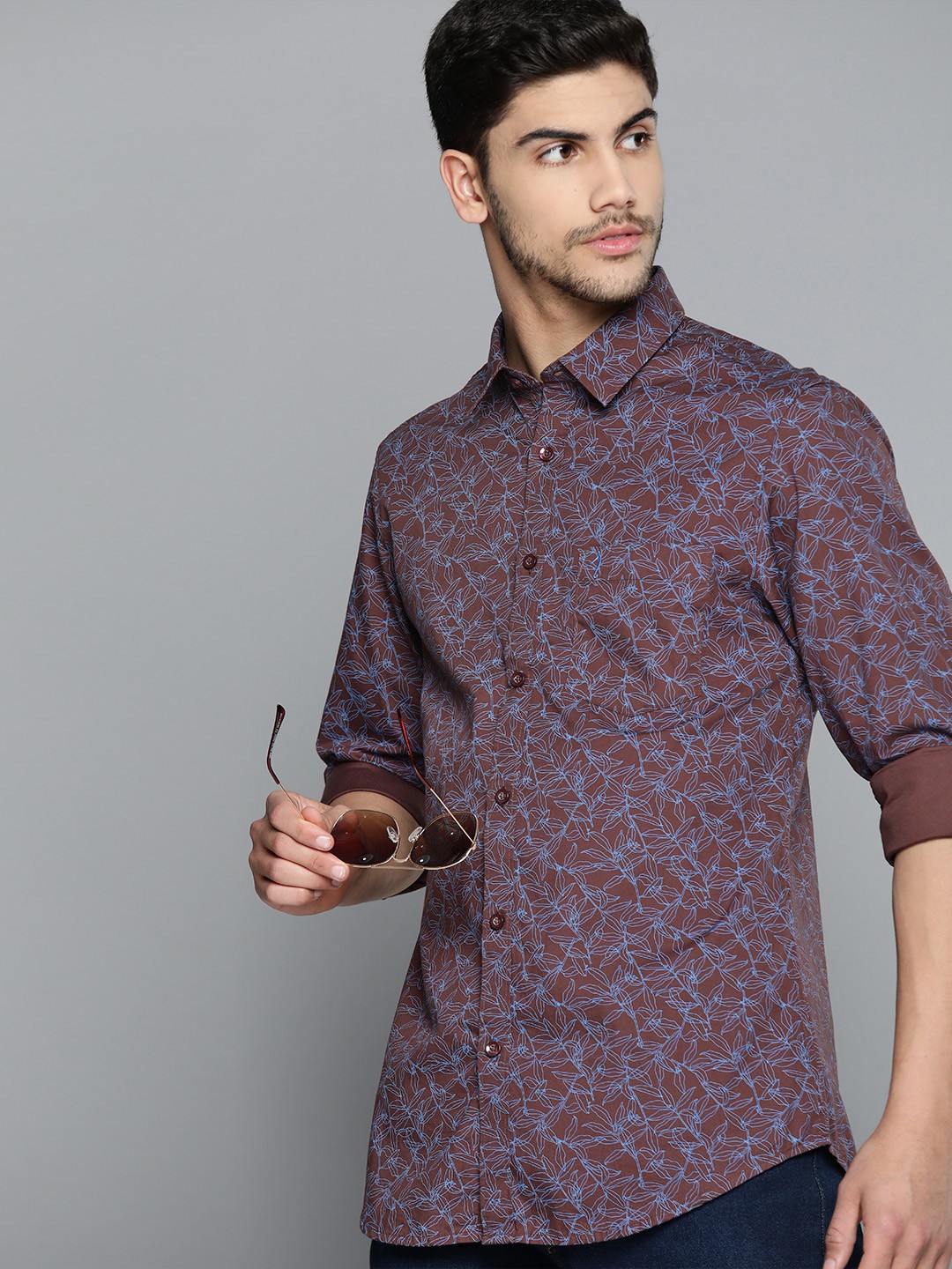 

Indian Terrain Tropical Printed Pure Cotton Slim Fit Shirt, Brown