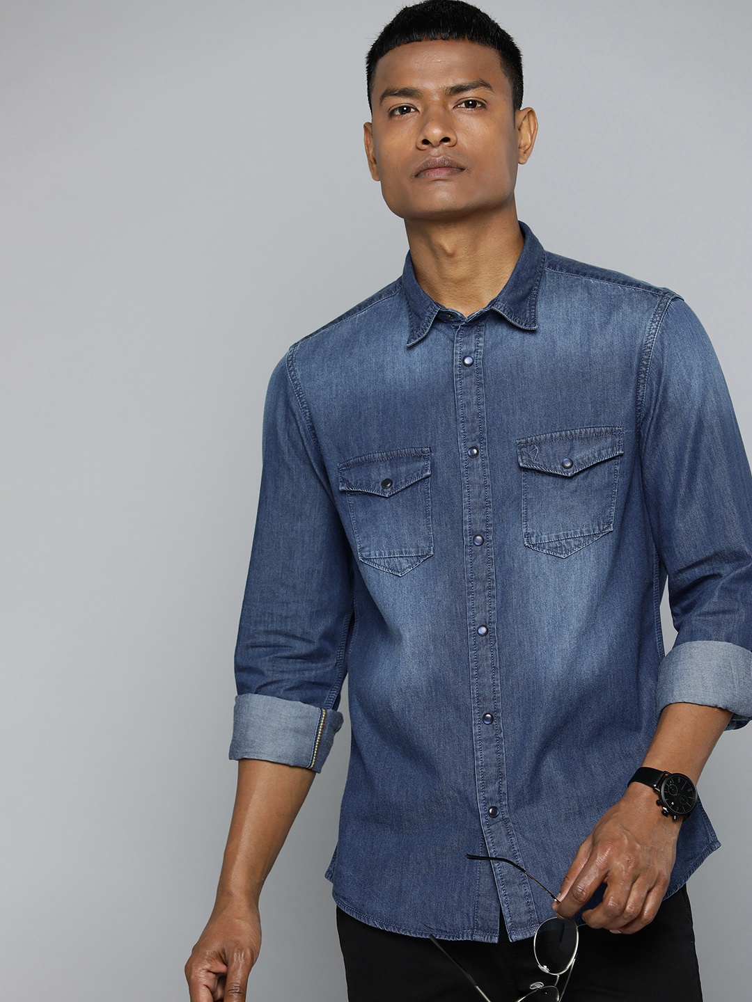 

Indian Terrain Cotton Denim Vintage Indigo Chiseled Shirt, Navy blue