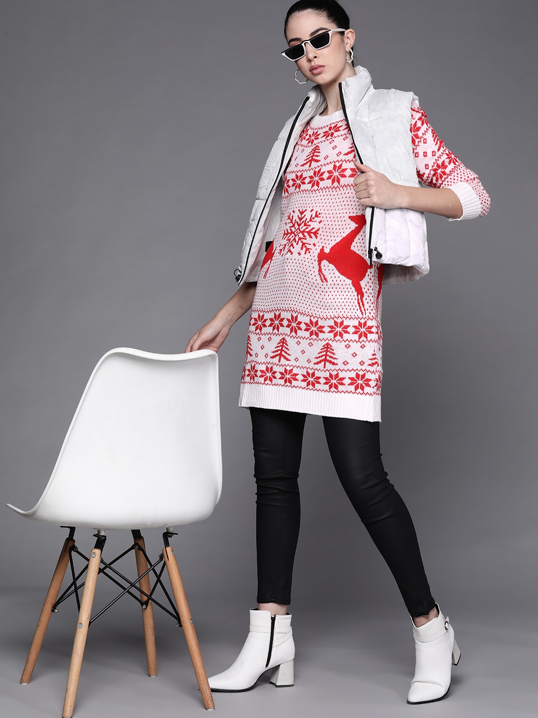 

JC Mode Women White & Red Fair Isle Longline Pullover