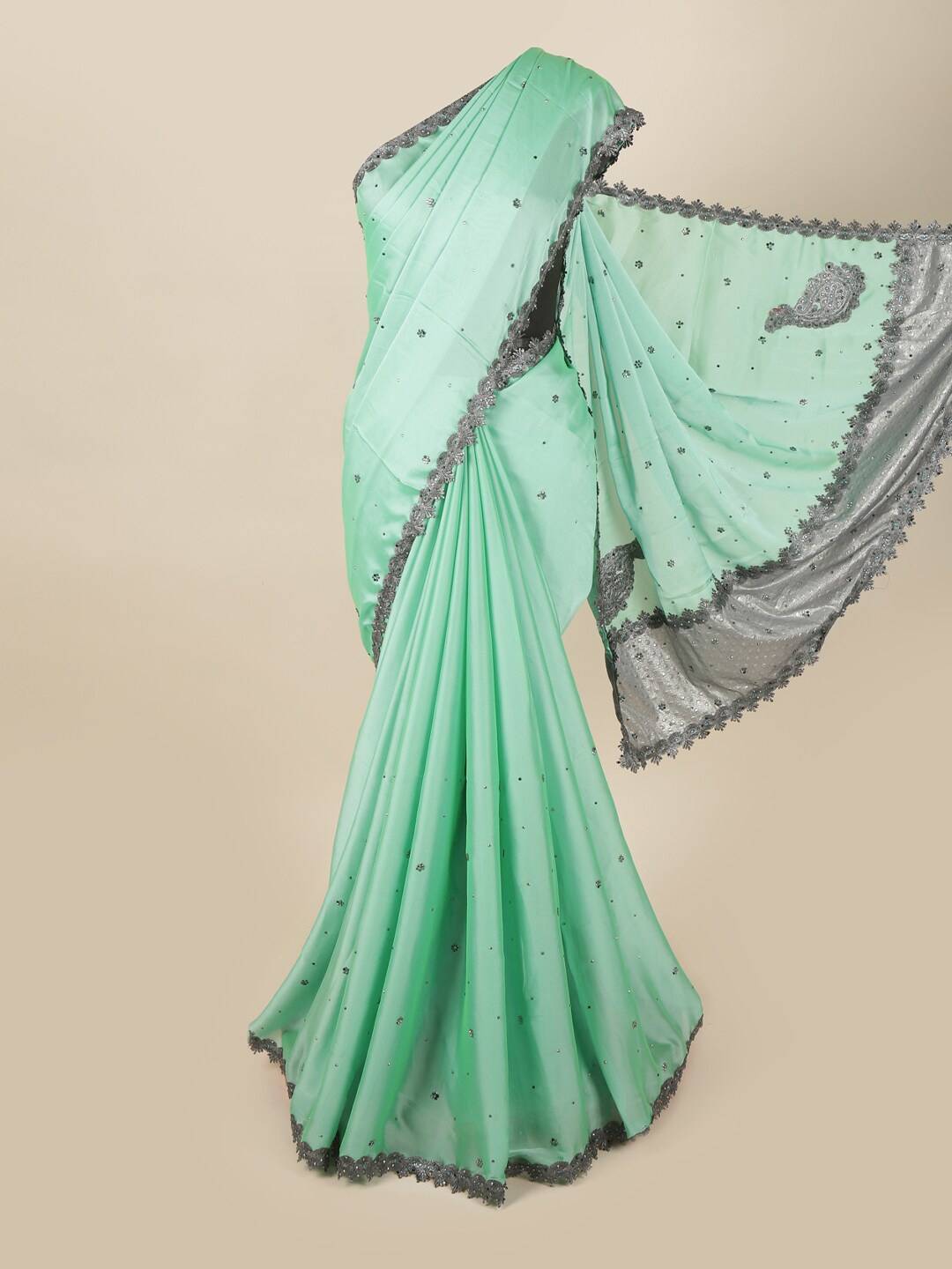 

Pothys Sea Green & Gunmetal-Toned Embellished Beads and Stones Pure Georgette Saree