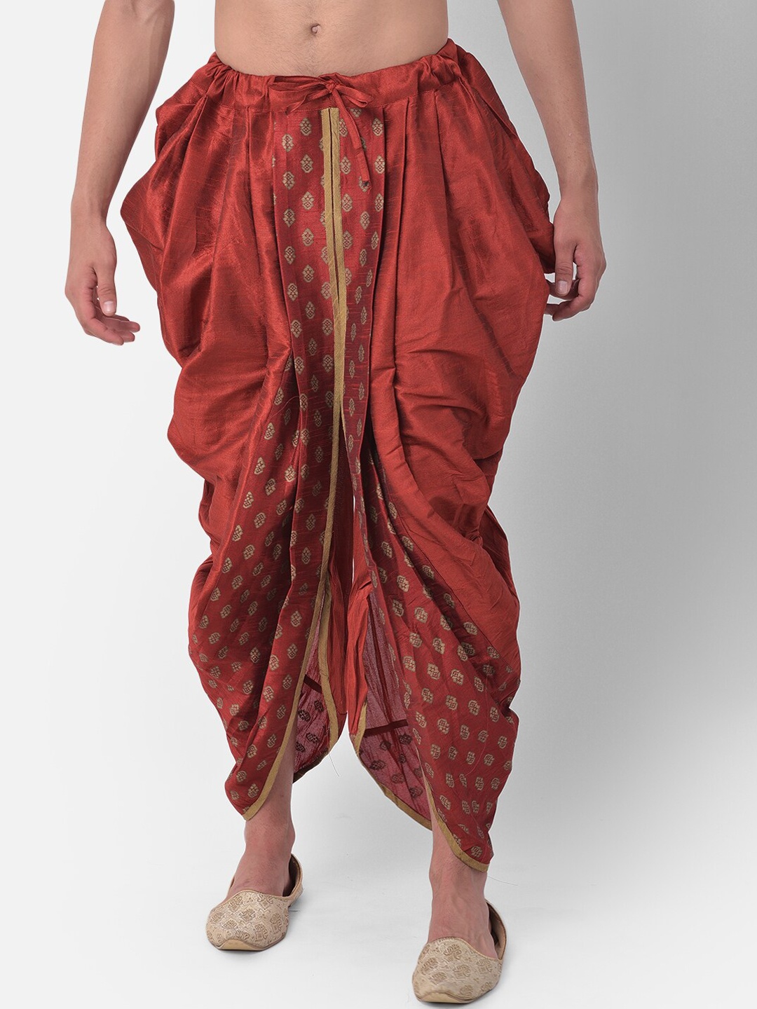 

DEYANN Men Red & Gold-Coloured Printed Dhoti Pant