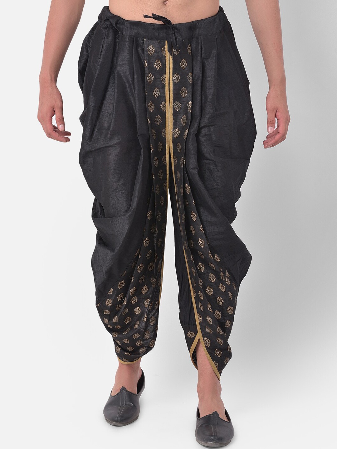 

DEYANN Men Black & Gold-Toned Printed Dupion Silk Dhoti Pants