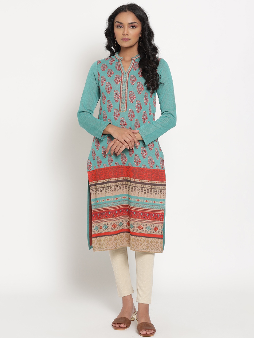 

W Women Green & Red Ethnic Motifs Printed Kurta