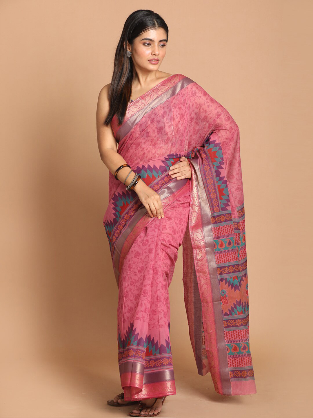 

Saranee Magenta & Purple Floral Saree