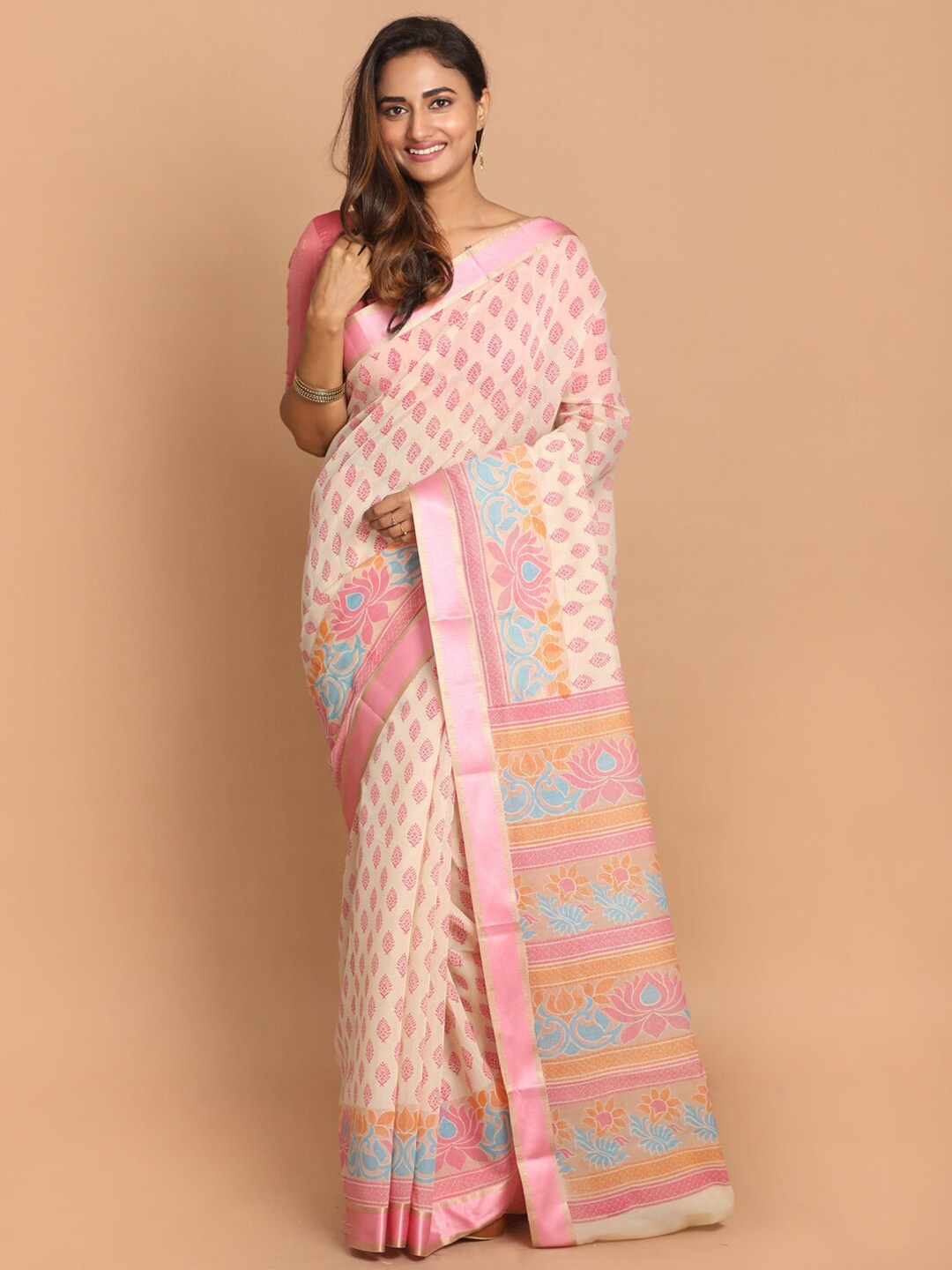 

Saranee Pink & Blue Ethnic Motifs Printed Saree