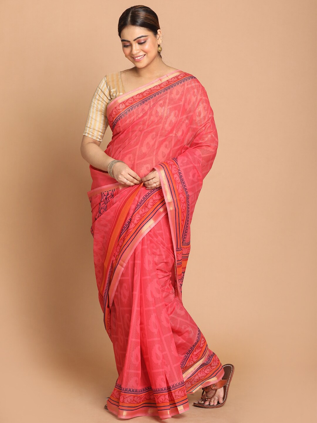 

Indethnic Rust & Blue Paisley Printed Saree