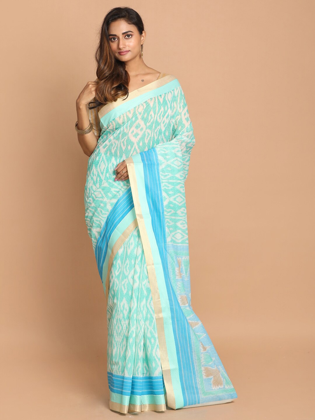 

Saranee Green & Cream-Coloured Ethnic Motifs Printed Saree