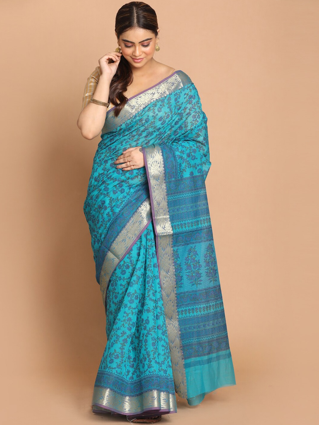 

Saranee Blue & Gold-Toned Floral Zari Saree