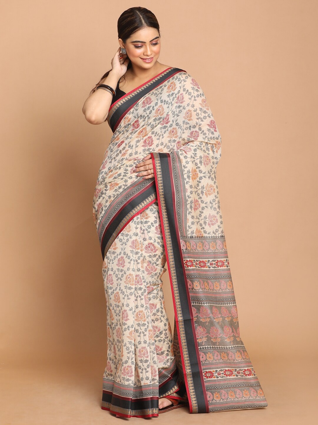 

Saranee Black & Off White Floral Printed Zari Saree