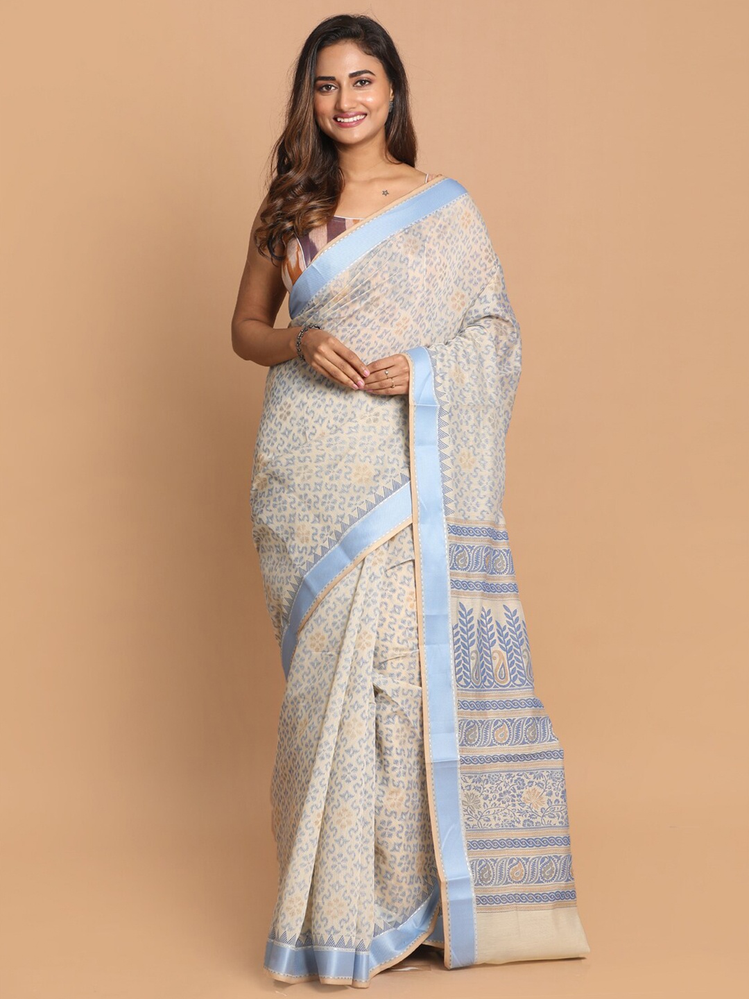 

Saranee Blue & White Printed Saree