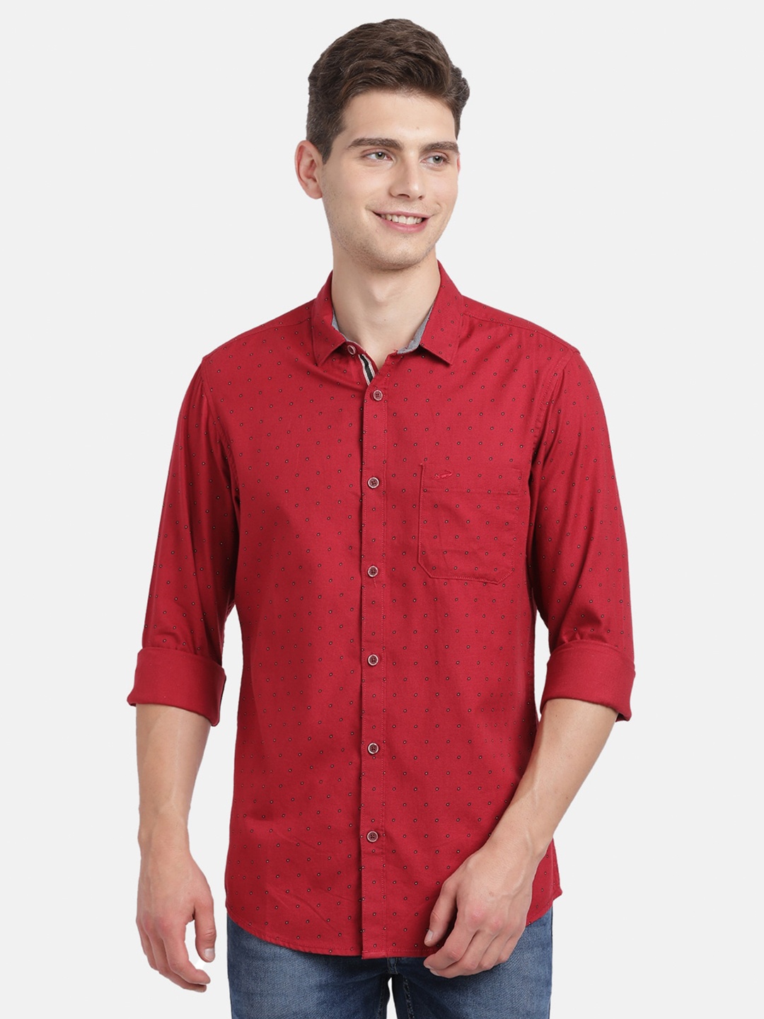 

Crocodile Men Red & White Classic Slim Fit Opaque Printed Cotton Casual Shirt