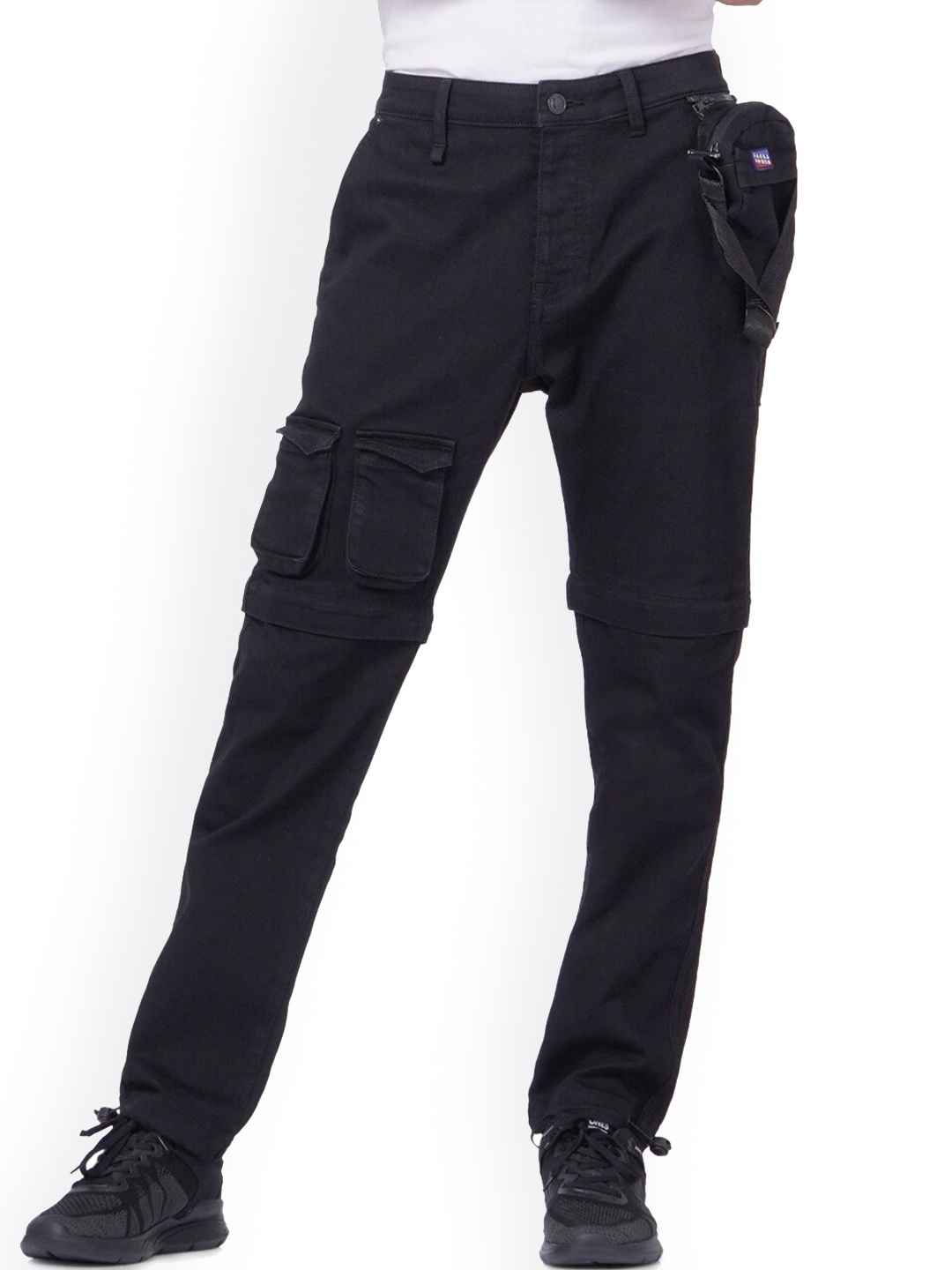 

Jack & Jones Men Black Low Distress Jeans