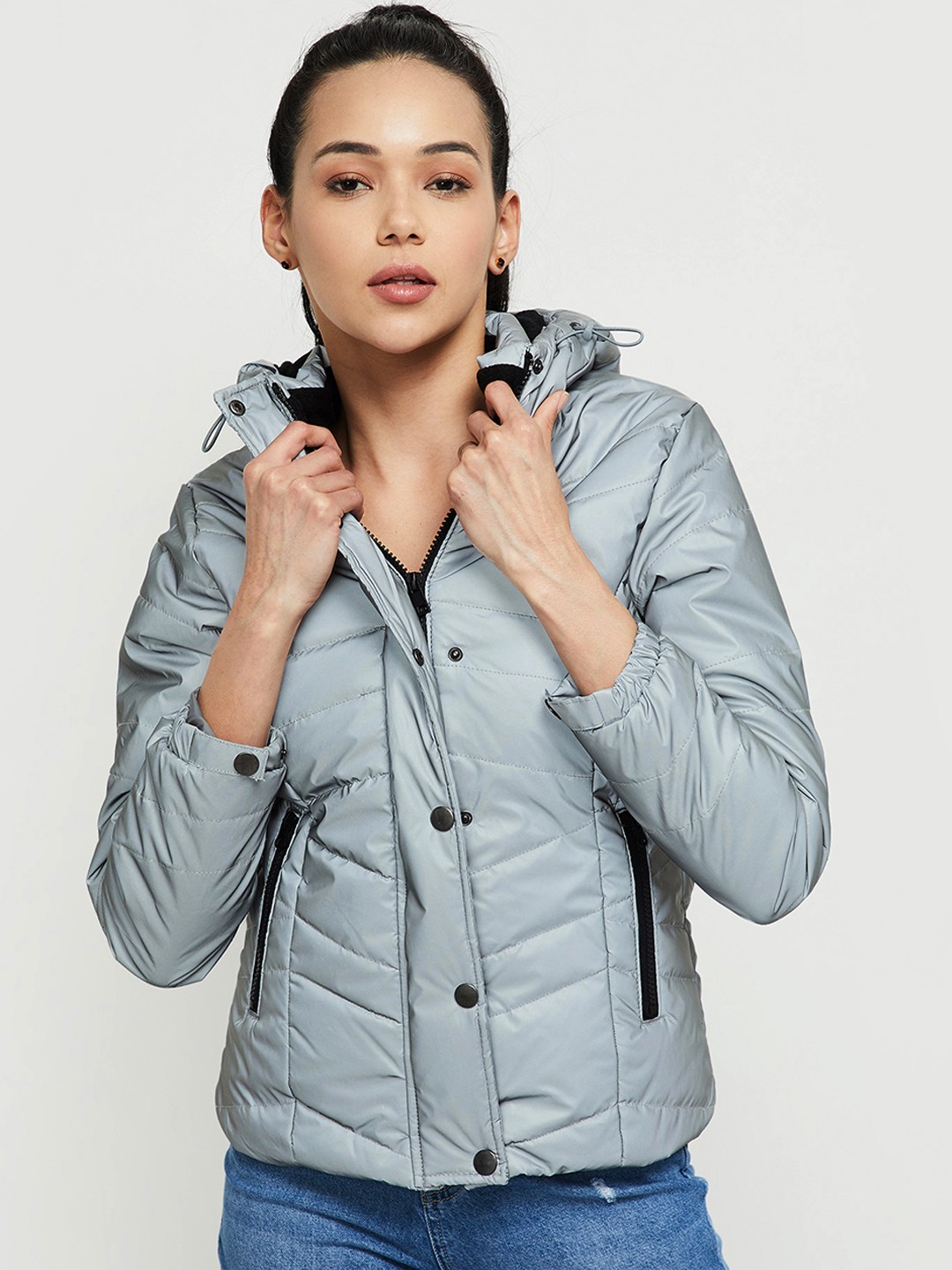 

max Women Grey Windcheater Puffer Jacket