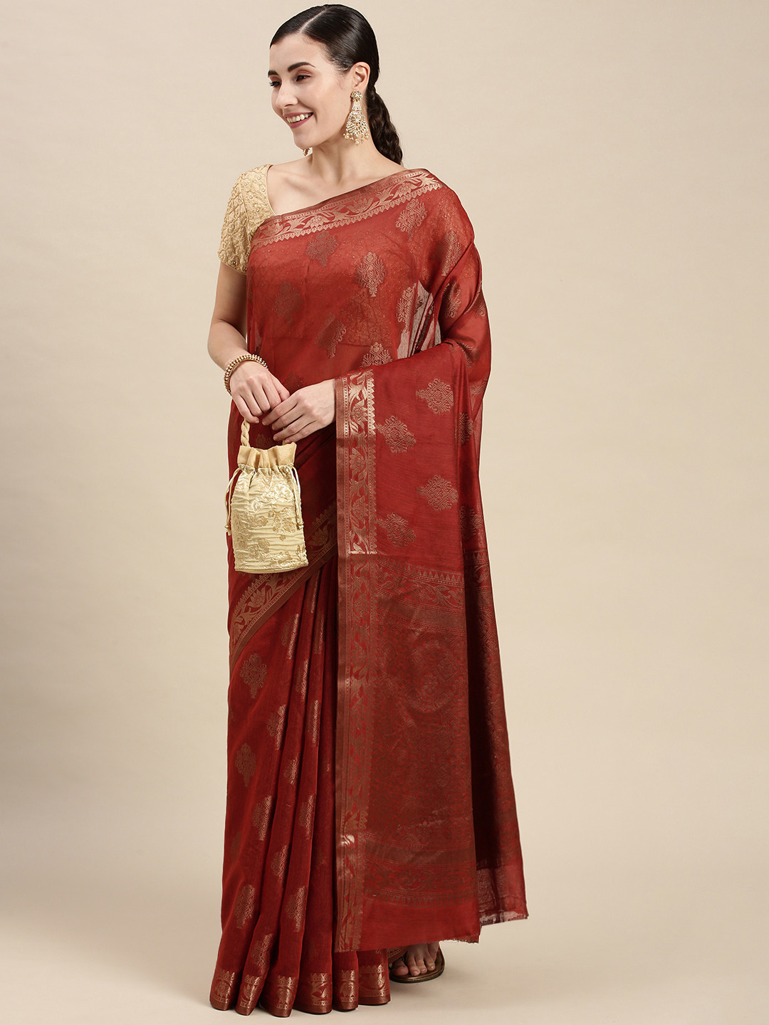 

Mitera Maroon Cotton Silk Saree With Running Blouse Piece
