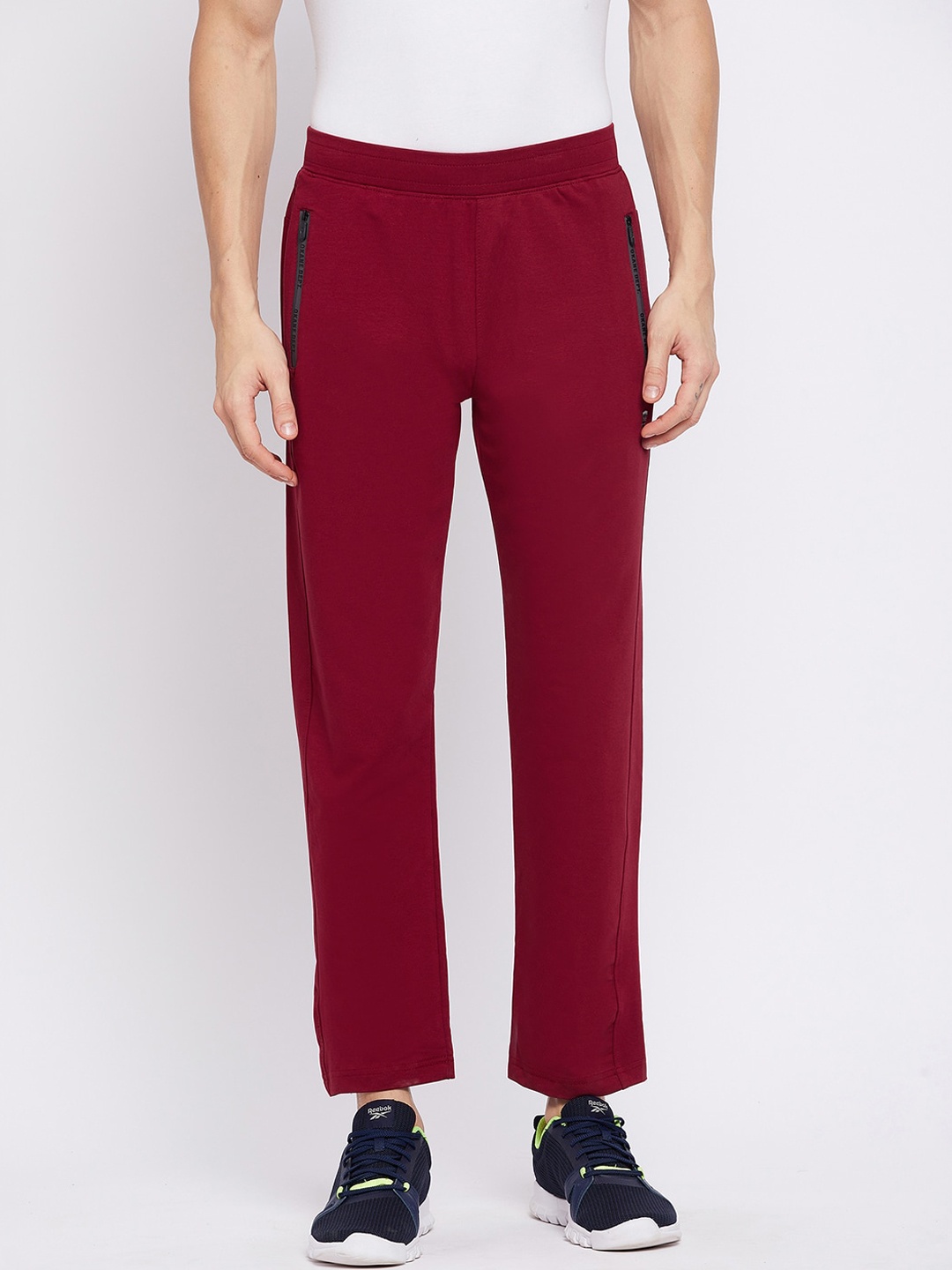 

Okane Men Maroon Solid Track Pants
