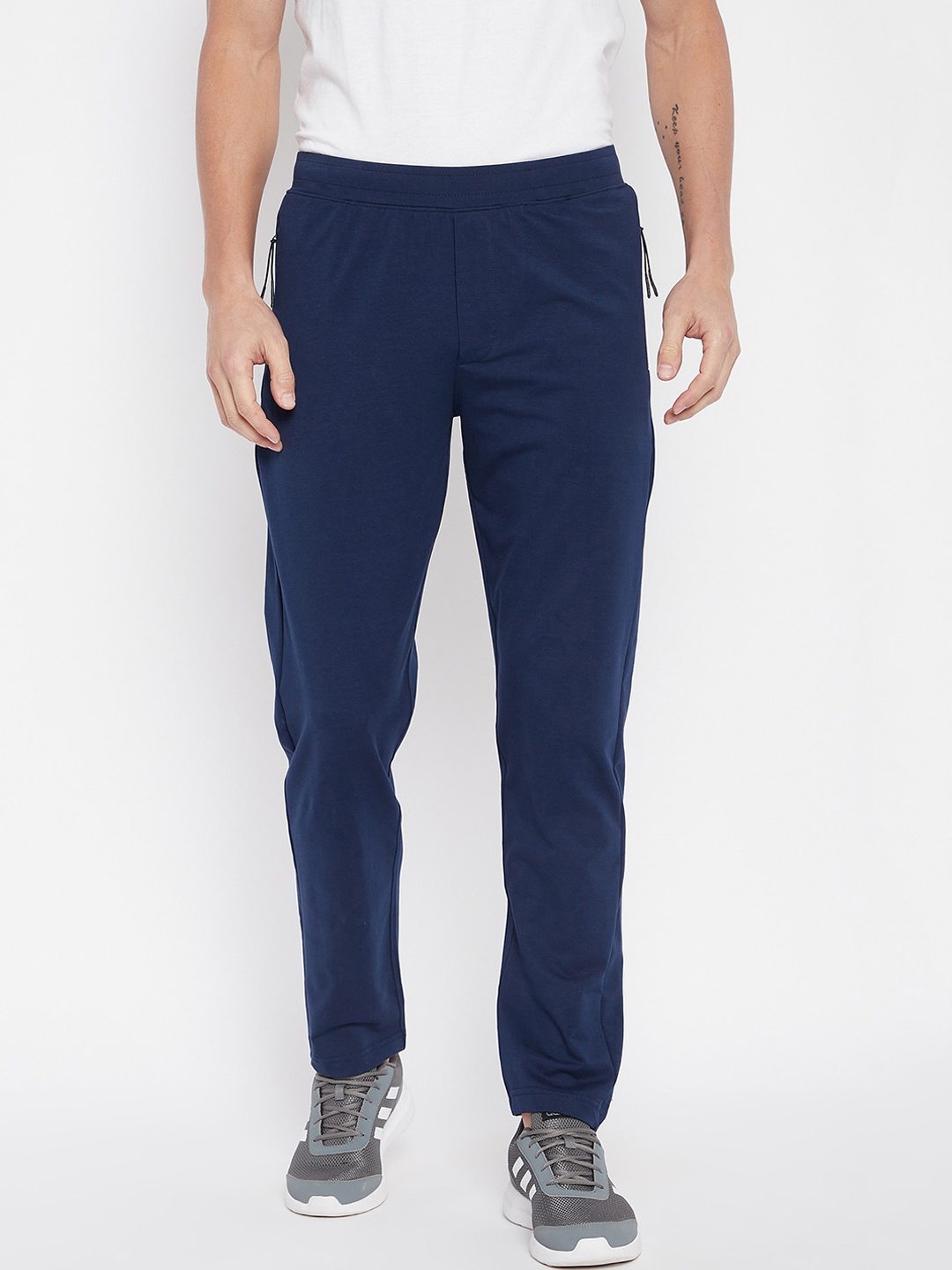

Okane Men Blue Solid Track Pants