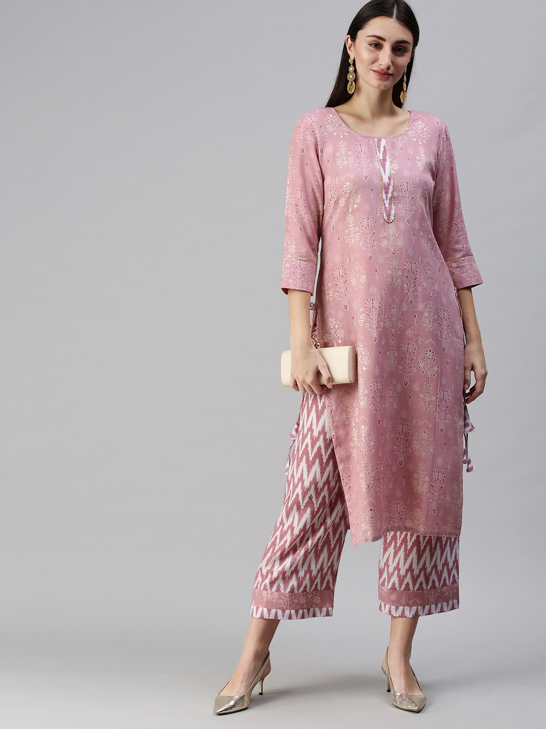 

SheWill Women Mauve Ethnic Motifs Printed Regular Gotta Patti Kurta with Trousers