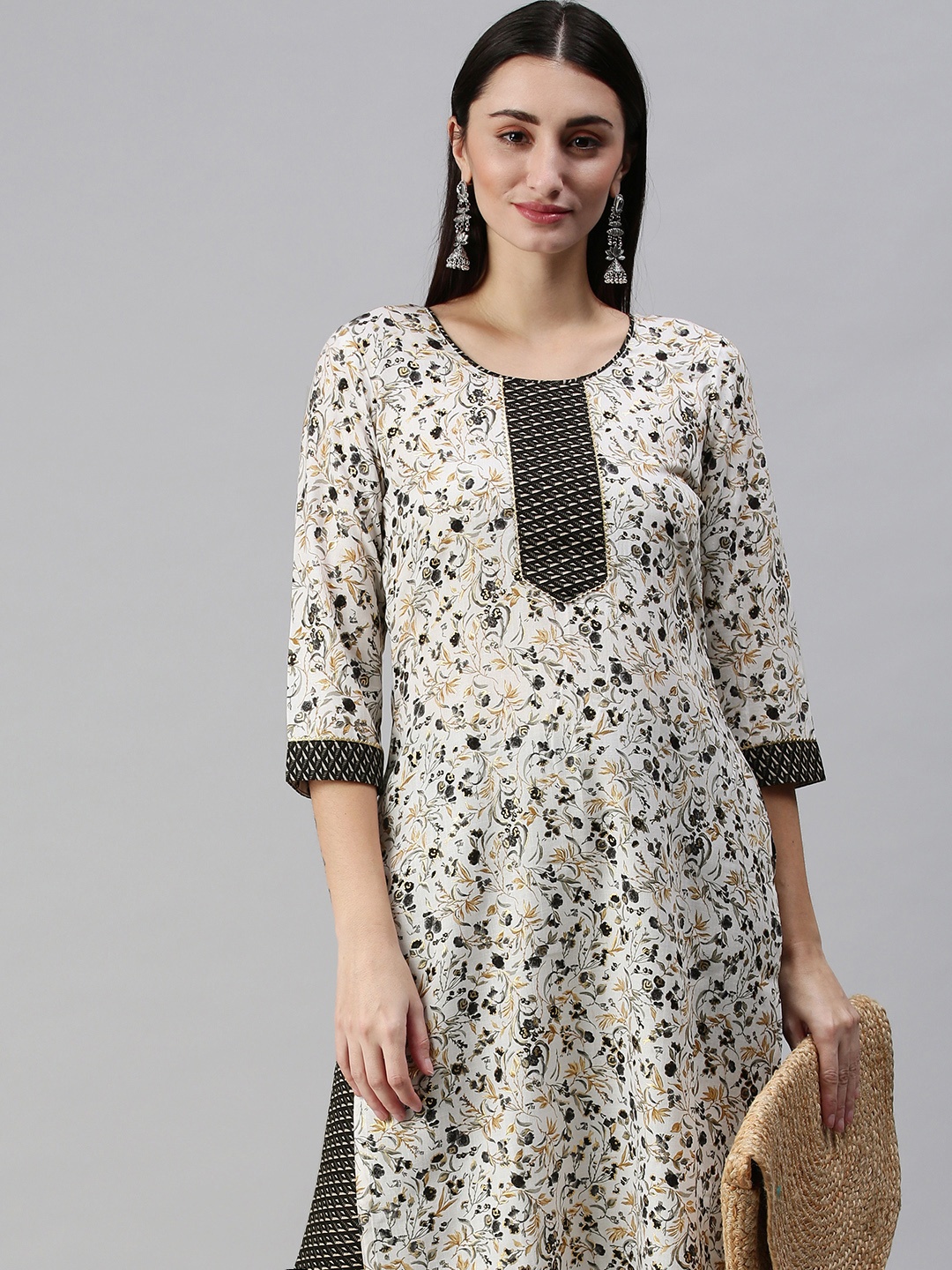 

SheWill Women White & Olive Green Floral Printed Regular Gotta Patti Kurta with Trousers