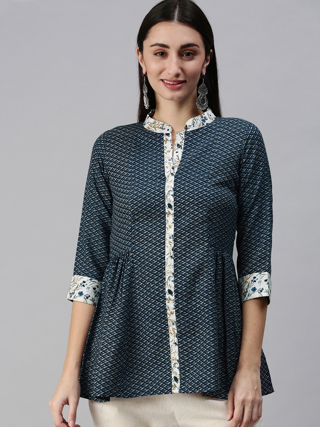 

SheWill Blue Ethnic Motifs Printed Mandarin Collar Regular Pleated Anarkali Kurti