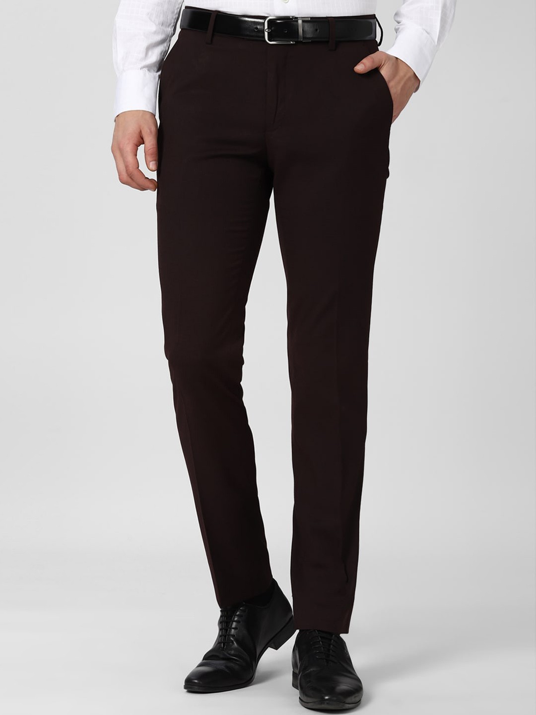 

Peter England Elite Men Brown Slim Fit Formal Trousers
