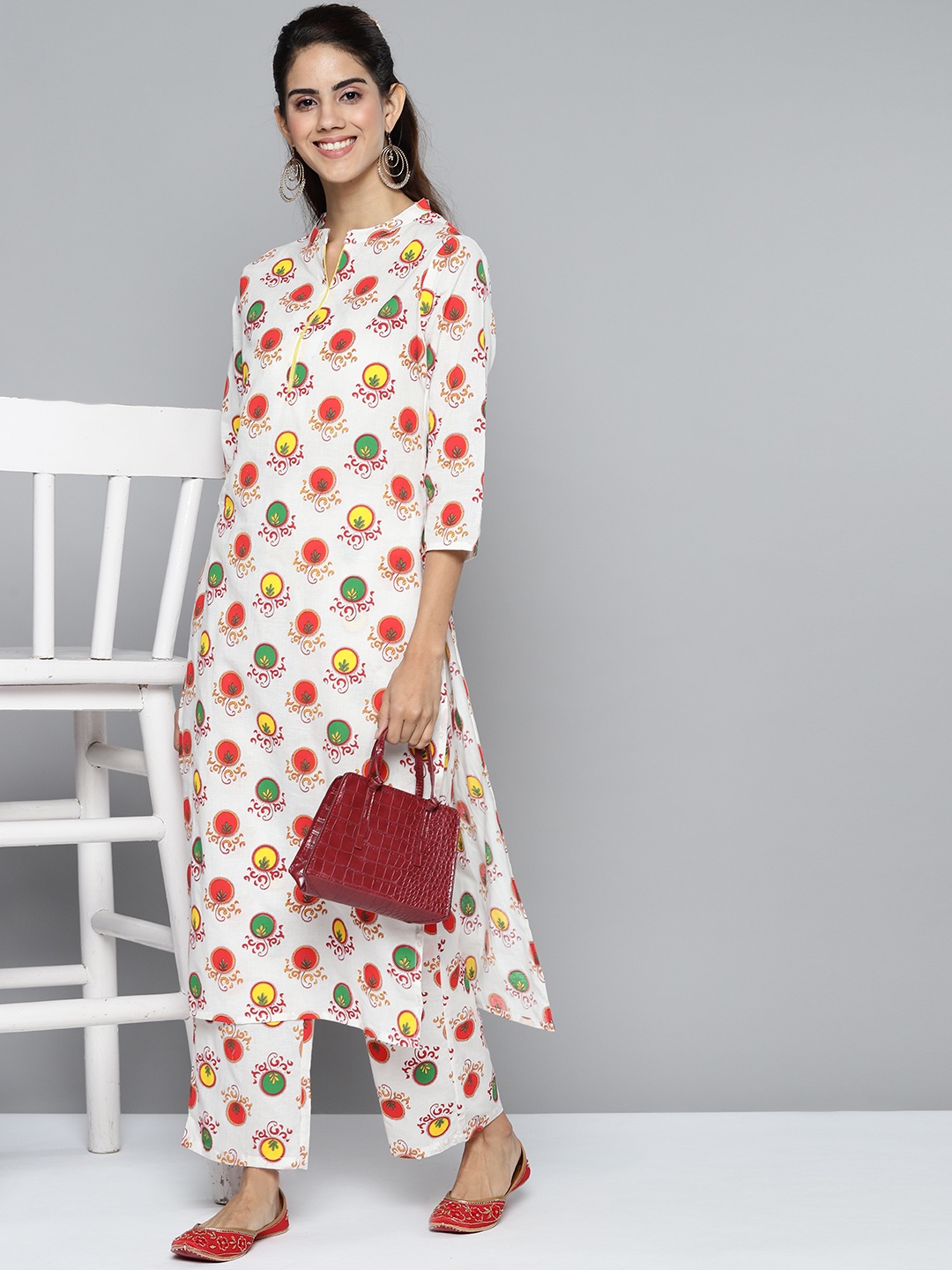 

HERE&NOW Women White Printed Regular Pure Cotton Kurta with Palazzos