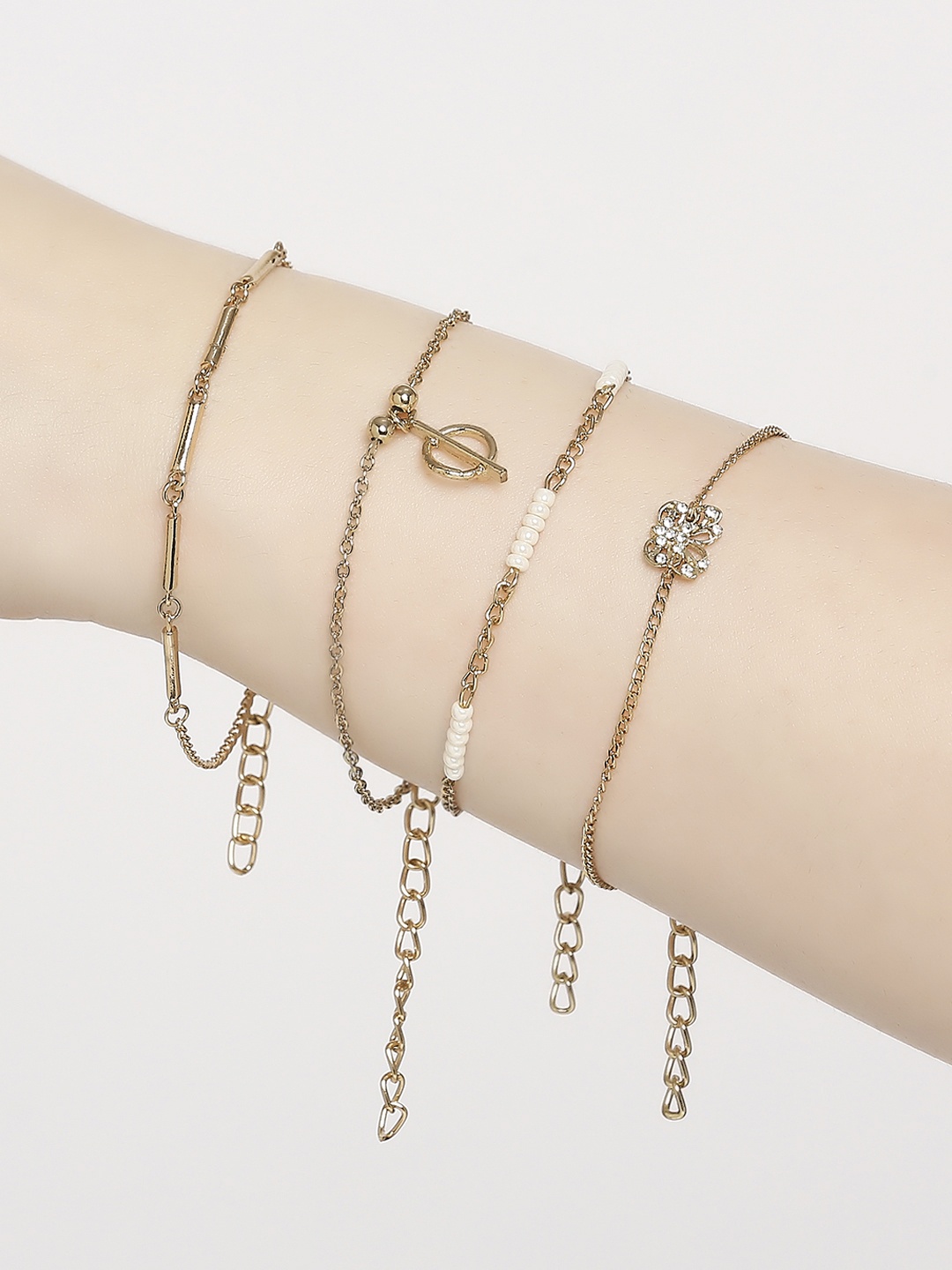 

BELLEZIYA Women Gold-Toned Set of 4 Armlet Bracelet