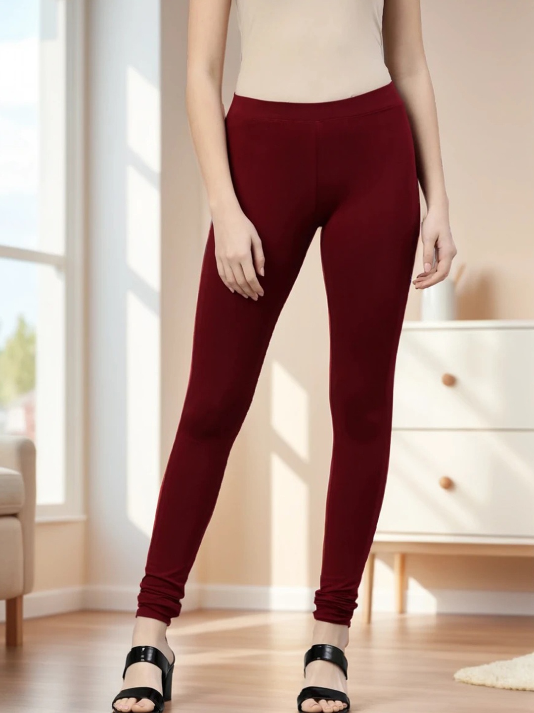 

Kryptic Women Maroon Solid Leggings