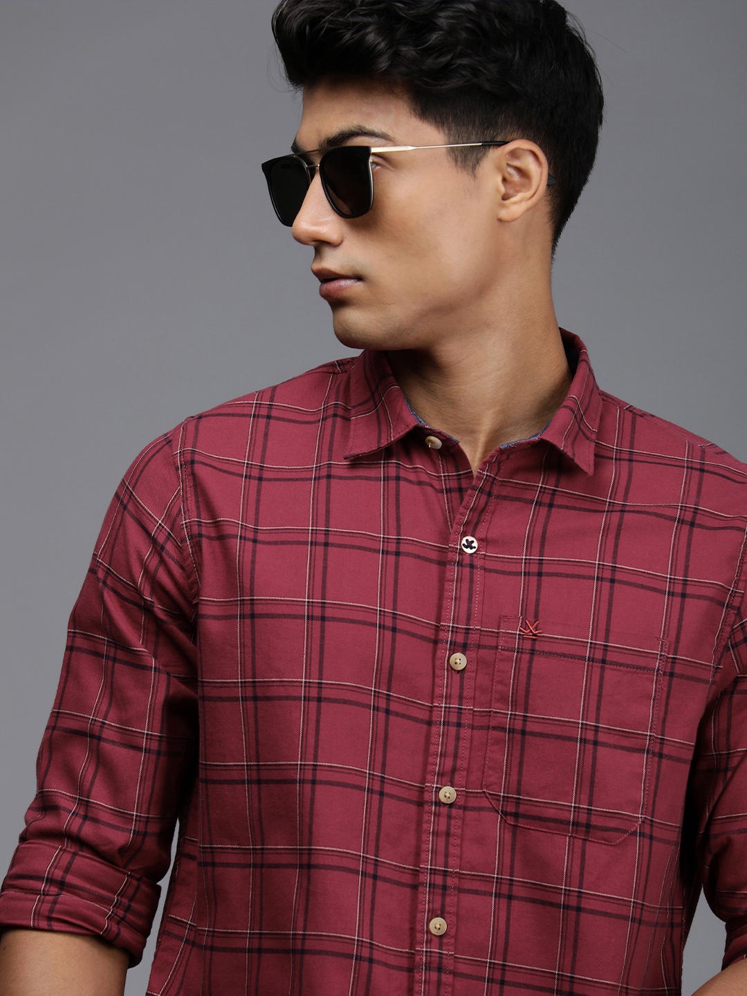 

WROGN Men Red & Black Checked Slim Fit Pure Cotton Casual Shirt