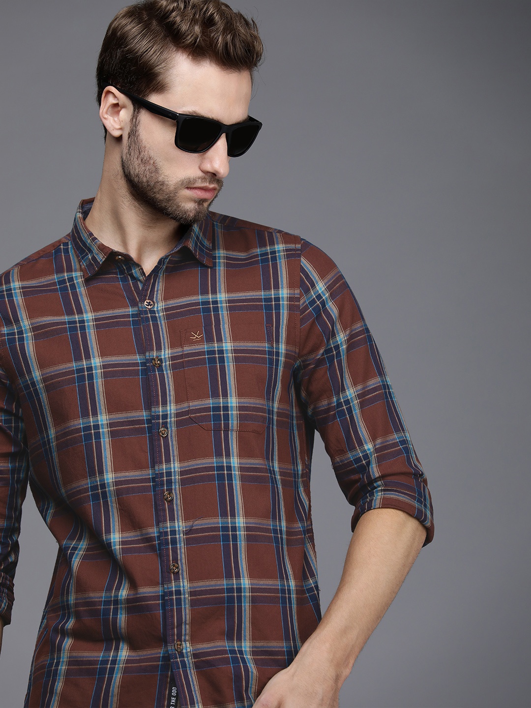 

WROGN Men Brown & Blue Checked Slim Fit Pure Cotton Casual Shirt